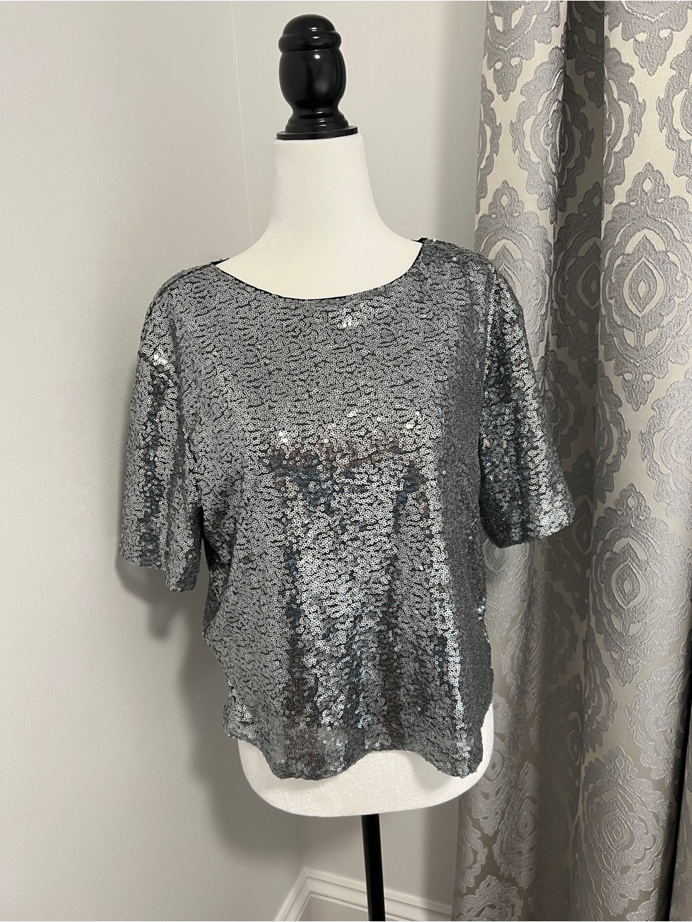JOE FRESH Silver Sequin Short-Sleeve Women's Top